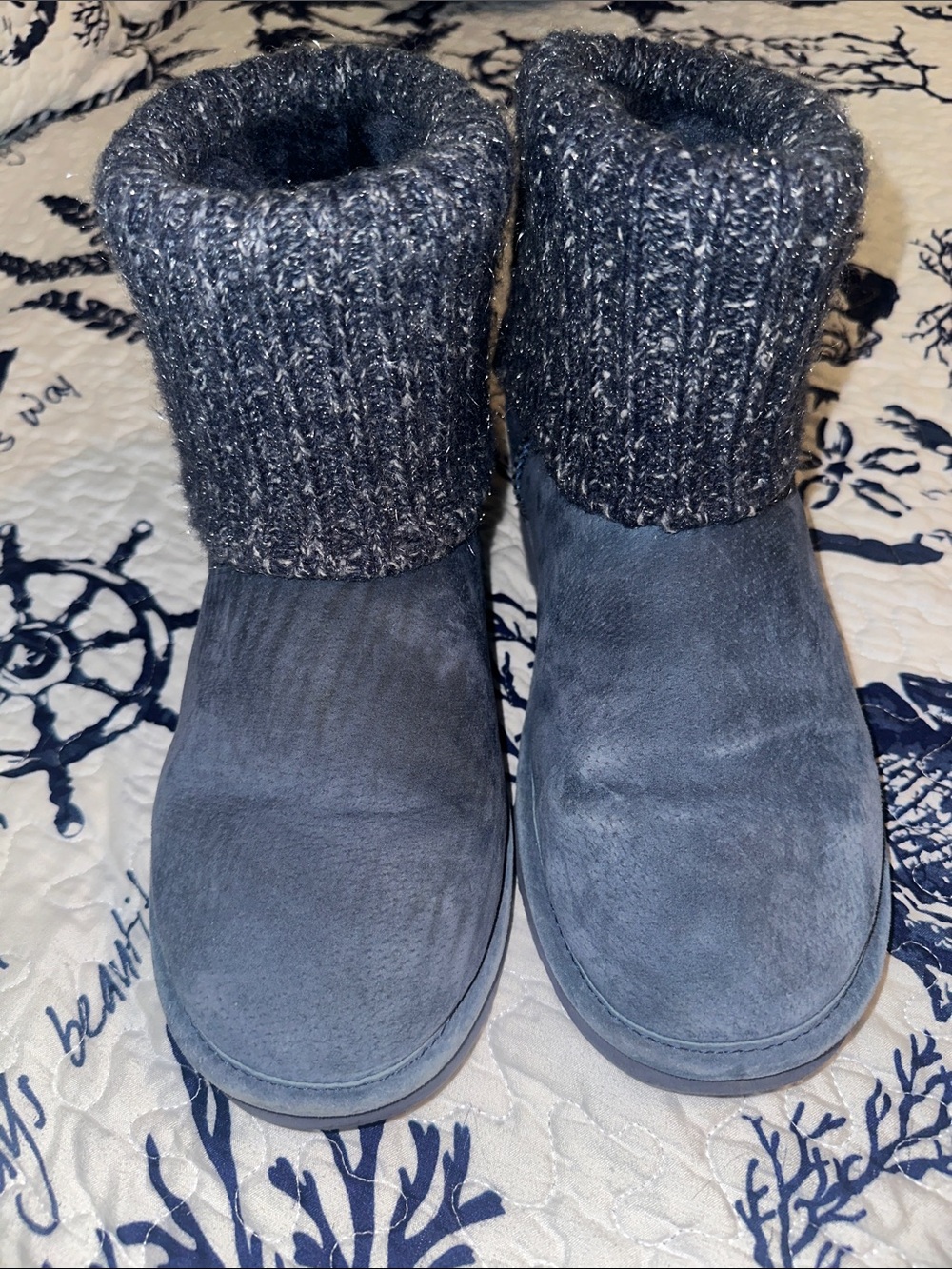 Lamo Women's Blue Suede Knit Cuff Booties size 10M